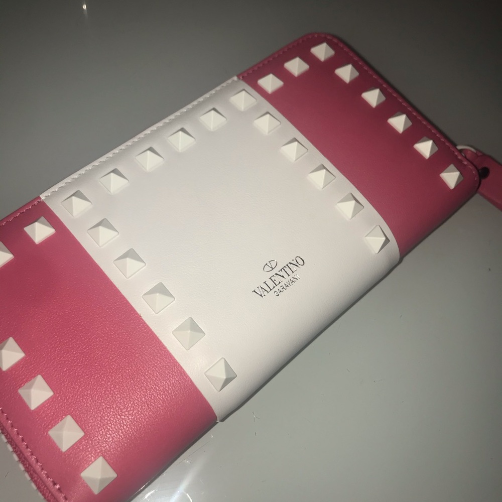 Valentino wallet
